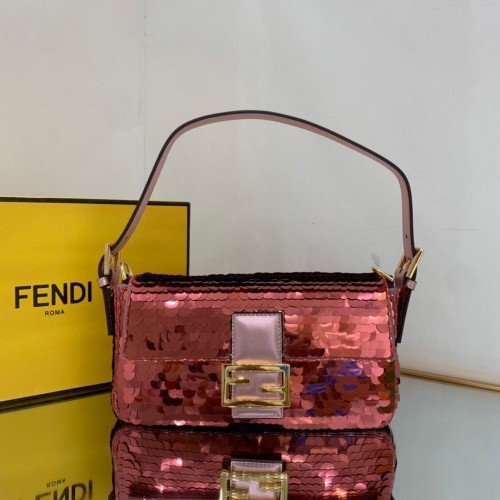 Bolso Fendi FF Baguette con bordado de lentejuelas de metal dorado 2017 Vino