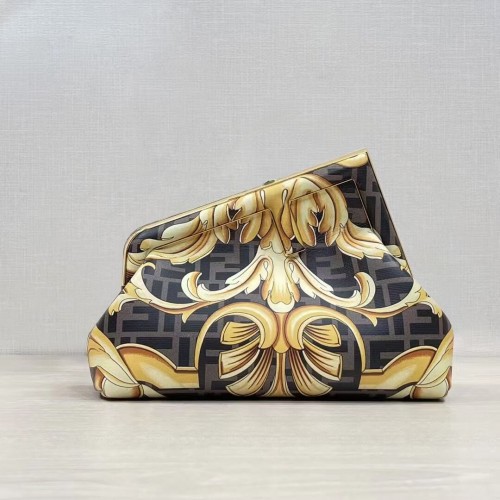 Fendi First Small Fendace Colgante de seda negra 8BP129A