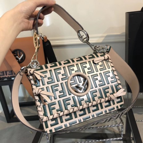 Fendi KAN I LOGO Bolso mediano 8BT284 verde