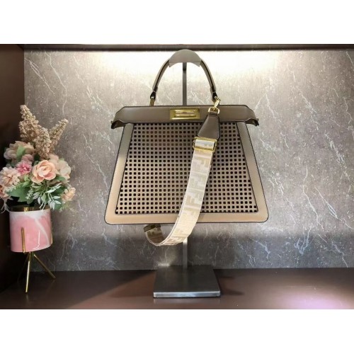 Fendi Peekaboo ISeeU bolso de cuero perforado F1658 albaricoque