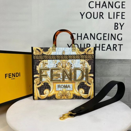 Fendi Sunshine Medium Fendace Bolso shopper de cuero blanco estampado 8BH386A-2
