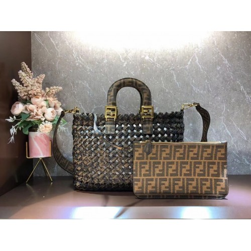 Bolso Fendi Weave F6501 marrón