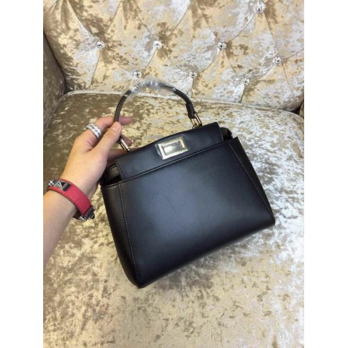 Fendi mini Peekaboo Bag Piel de becerro 30320 Negro