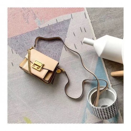 GIVENCHY GV3 mini bolso bandolera de piel y ante 1116 albaricoque