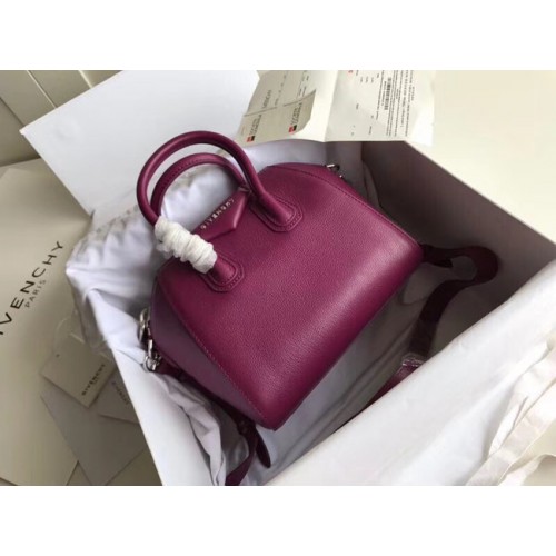 Givenchy Bolso pequeño Antigona de piel de becerro granulada BB0511 violeta