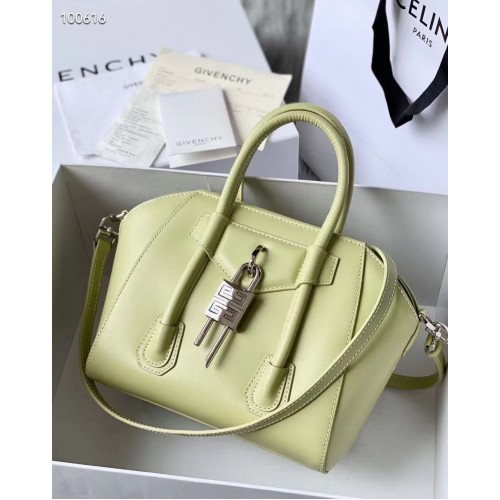 Givenchy Granulado Original Calfskin Bolso Pequeño Antigona BB0512 Verde Claro