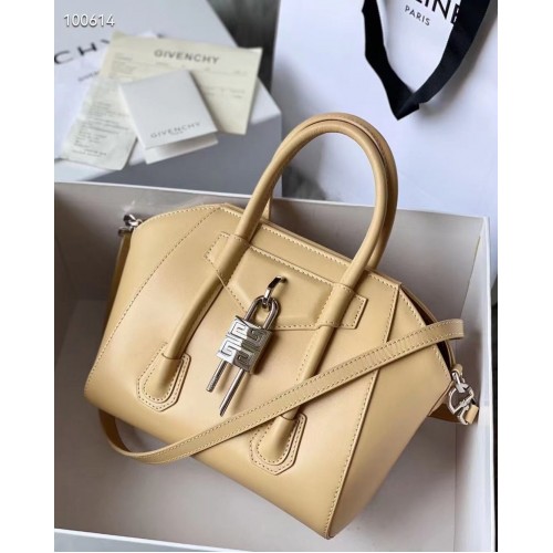 Givenchy Bolso pequeño Antigona de piel de becerro granulada original BB0512 Desnudo