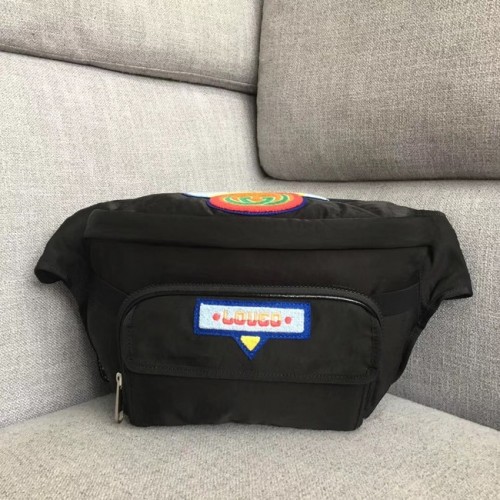 Gucci Riñonera con parche Gucci 80s 536842 negro