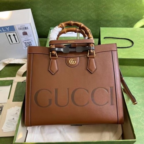 Bolso tote mediano Gucci Diana 655658 marrón