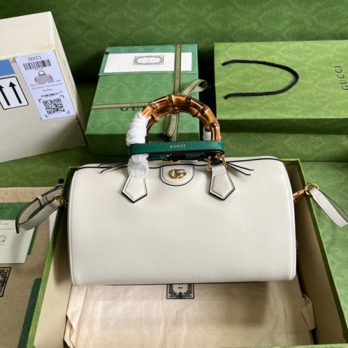 Bolso tote mediano Gucci Diana 655663 blanco