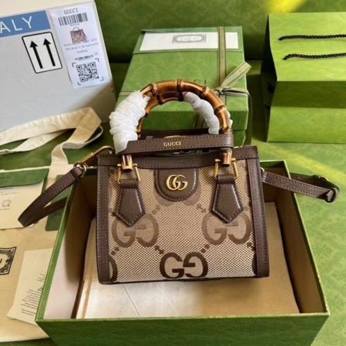 Gucci Diana mini bolso de mano 655661 marrón