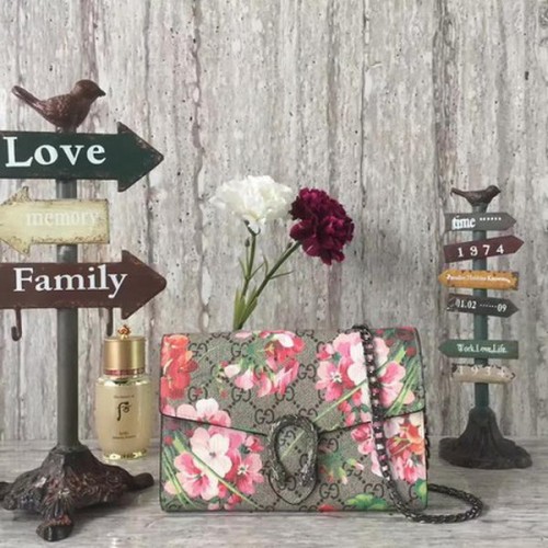 Gucci Dionysus GG Supreme Bolso de hombro de lona 409340 Rojo