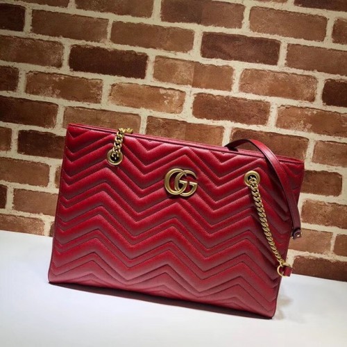 Gucci GG Marmont matelasse bolso mediano 524578 rojo