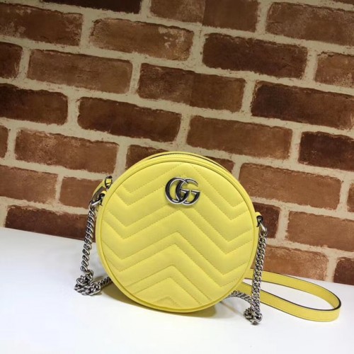 Gucci GG Marmont mini bandolera redonda 550154 Amarillo pastel