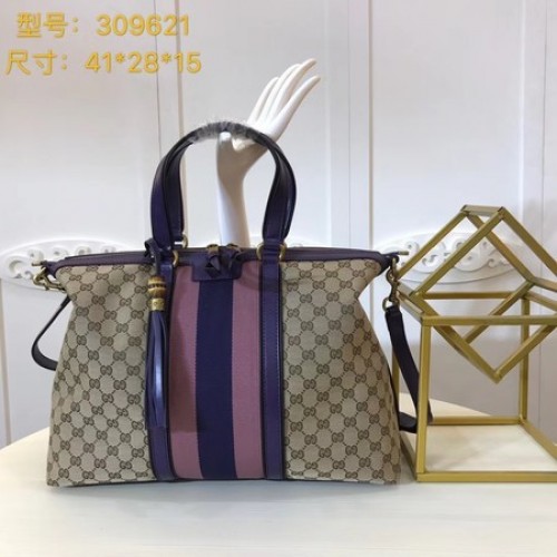 Bolso tote de lona Gucci GG Supreme 309621 Púrpura