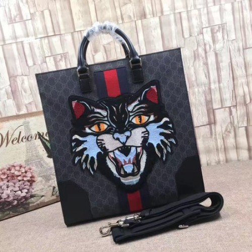 Gucci GG Supreme Tote con Angry Cat bordado 478326 Negro
