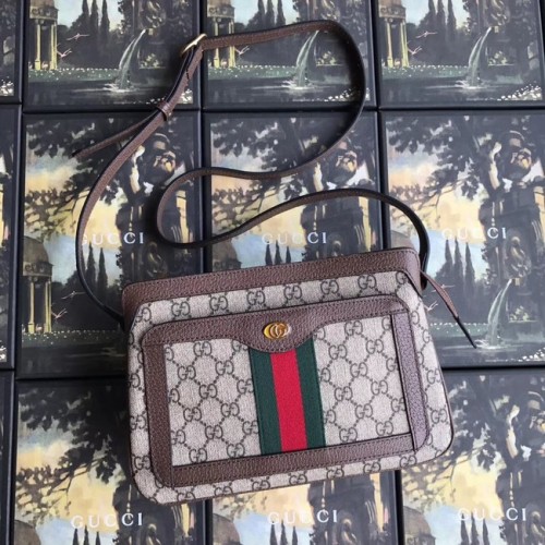 Gucci GG Supreme bolso de hombro pequeño 523354 marrón