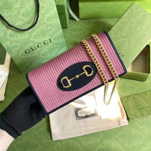 Gucci Horsebit 1955 cartera con cadena 621892 rosa