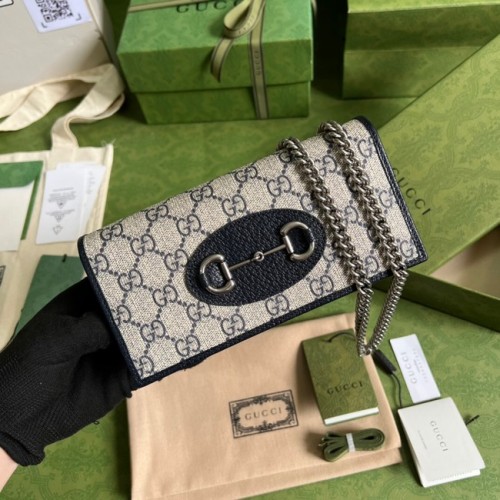 Cartera Gucci Horsebit 1955 con cadena 621892 azul