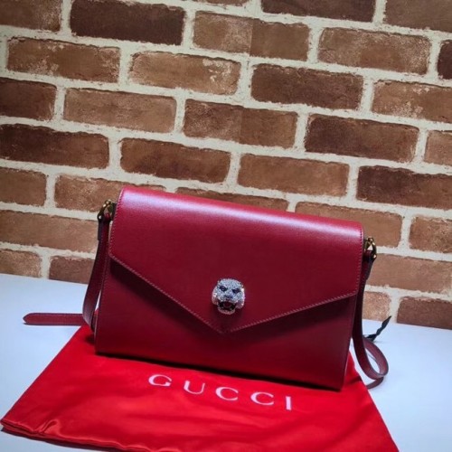 Gucci Bolso de hombro mediano 527857 rojo