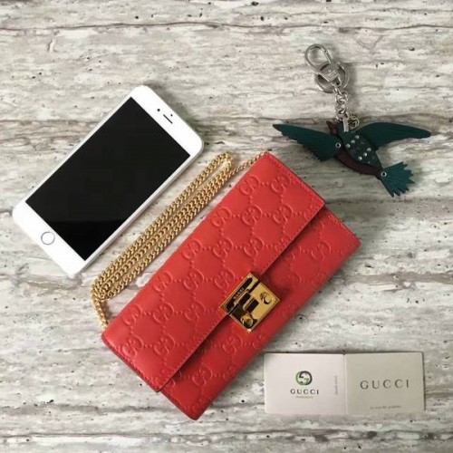 Cartera de piel de oveja con candado Gucci 453506 rojo