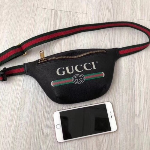 Gucci Print riñonera pequeña 527792 negro