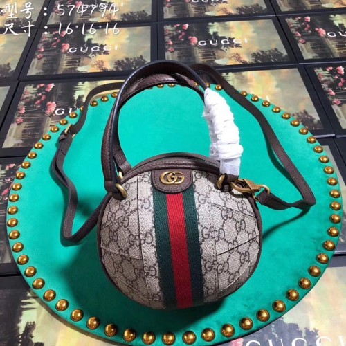 Gucci Queen Margaret GG bolso pequeño con asa superior 574749