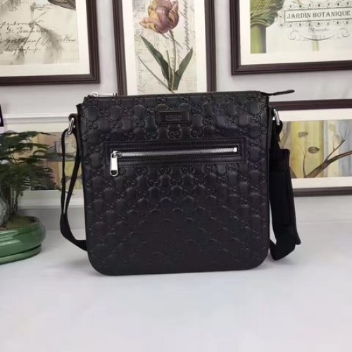 Gucci Signature Leather Messenger Bag 406408 Negro