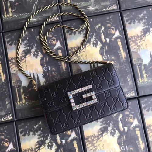 Gucci Bolso de hombro en piel con Square G 544242 negro