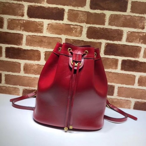 Gucci medio cubo Mochila 550189 rojo