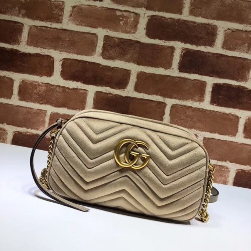 GucciBolso de hombro pequeño de terciopelo GG Marmont 447632 Caqui