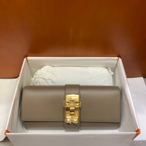 Hermes H Medor swift Leather Clutch 37566 hardware gris y dorado