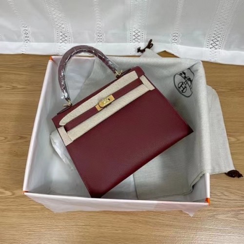 Hermes Kelly 25cm Bolsos de hombro Epsom KL2755 Borgoña y metal en tono dorado