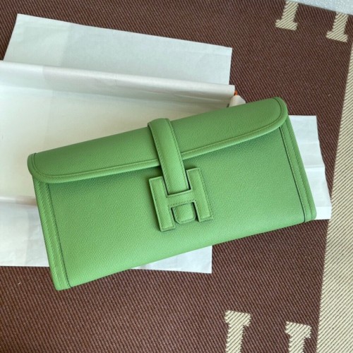 Hermes Original Espom Leather Clutch 37088 verde claro
