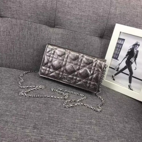 CLUTCH LADY DIOR CANNAGE PIEL DE CORDERO S0204 Gris plata
