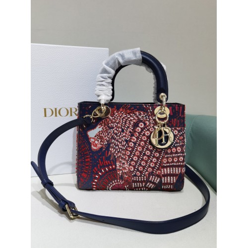 BOLSO LADY DIOR DIOR TOTE DE LONA BORDADO 2553