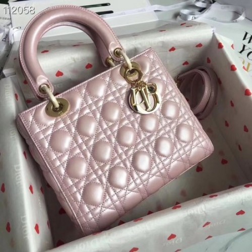 BOLSO LADY DIOR DE PIEL DE CORDERO CAL44550 rosa brillo nacarado