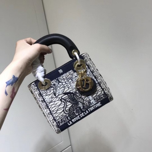 LADY DIOR cuero vacuno bordado AD0168-1