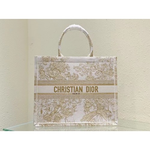 GRANDE DIOR BOOK TOTE Dior Jardin d Hiver bordado con hilo dorado metalizado M1286