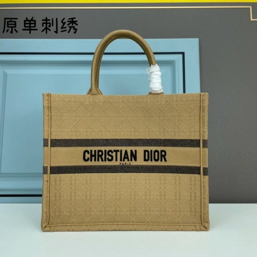 GRANDE DIOR BOOK TOTE Bordado M1286ZRTY-15