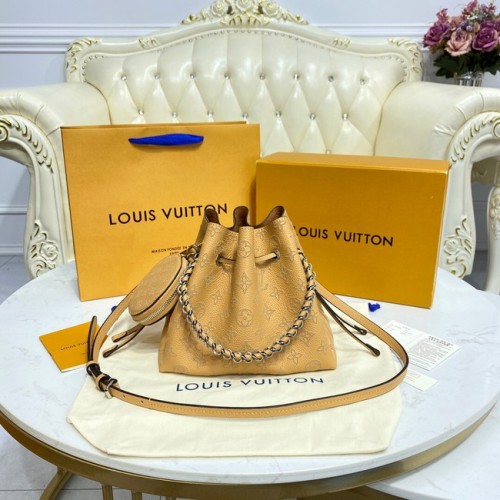 Louis Vuitton BELLA M57070 Camello