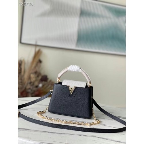 Louis Vuitton CAPUCINES MINI M20708 Blanco y negro