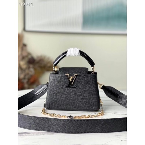 Louis Vuitton CAPUCINES MINI M59065 negro
