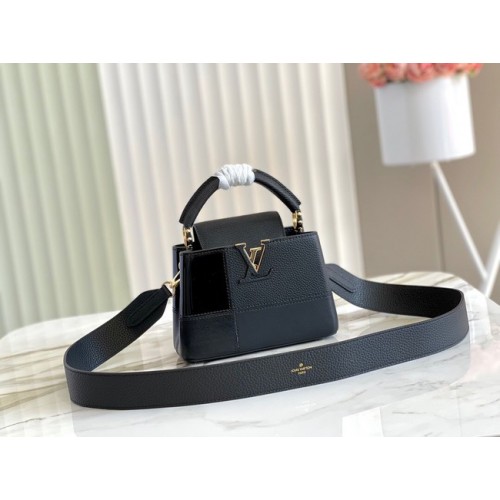 Louis Vuitton CAPUCINES MINI M59268 negro