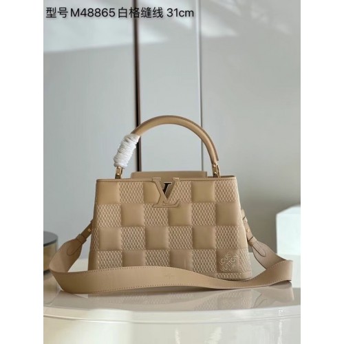 Louis Vuitton CAPUCINES PM M48865 albaricoque