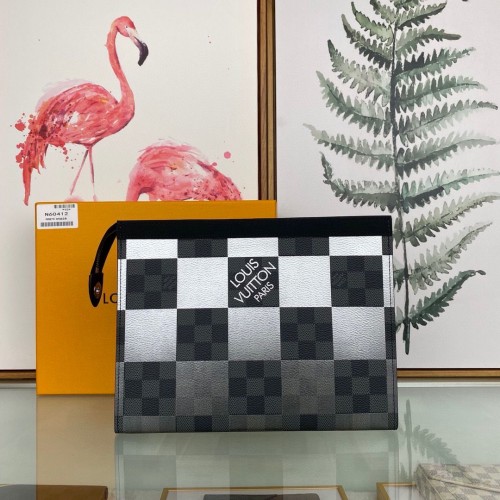 Louis Vuitton Damier Grafito Gigante POUCH TRAVEL N60412 Blanco y Negro