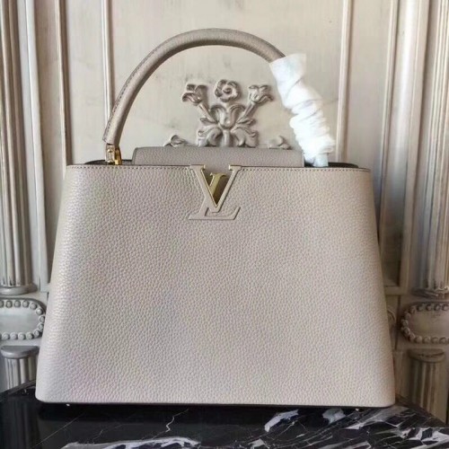 Bolso Louis Vuitton Elegant Capucines MM M41813 gris