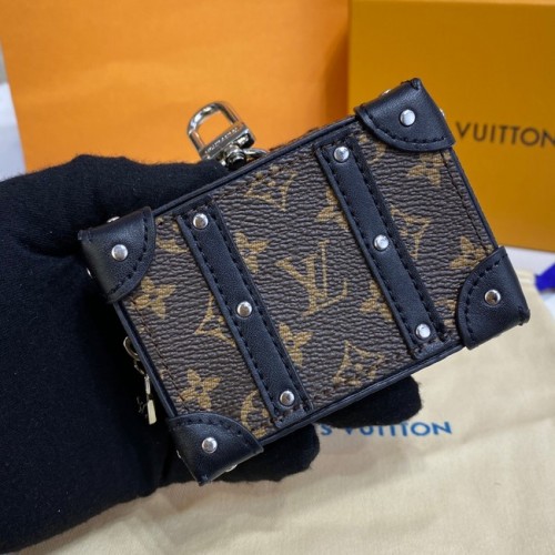 Louis Vuitton FLIGHT MODE BOLSO CHARM Y LLAVERO M00543