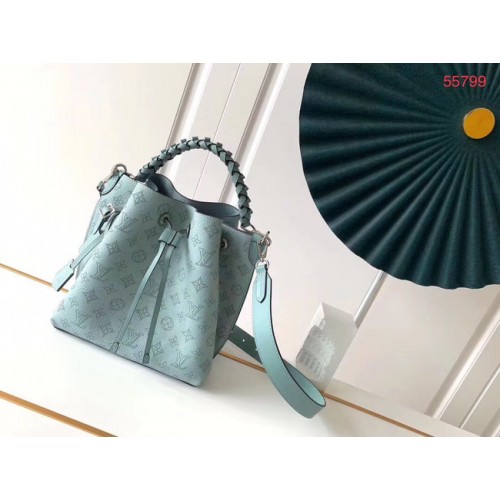 Louis Vuitton MURIA Mahina piel de becerro perforada M55800 azul cielo