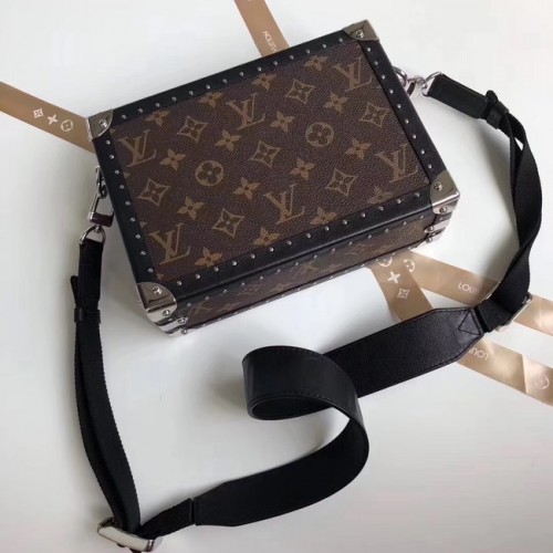 Lona Monogram de Louis Vuitton PETITE MALLE 20101
